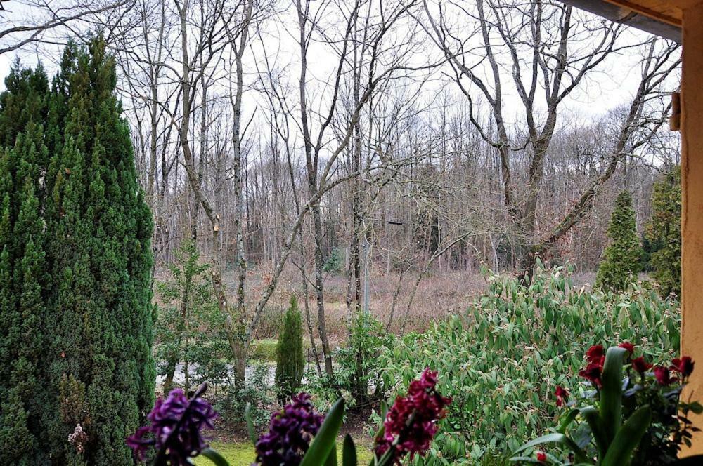 Au Jardin De Lisa Bed & Breakfast Cherreau Exterior photo